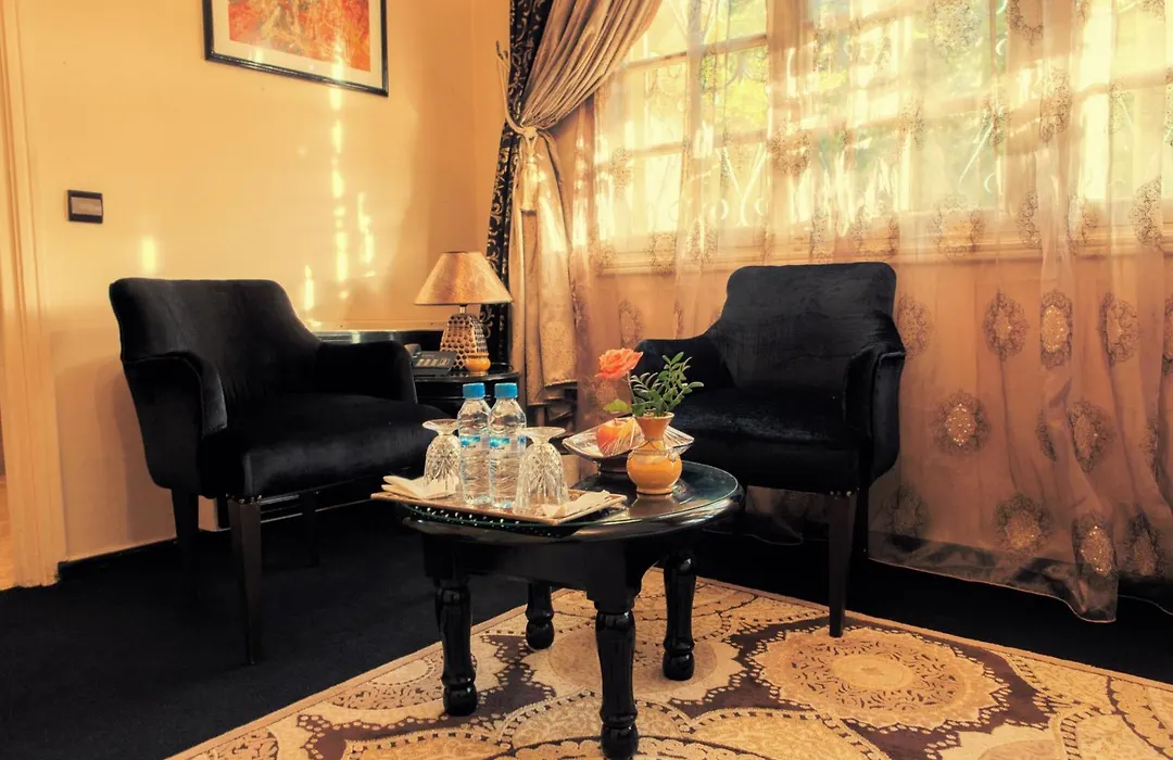Villa Des Ambassadors-1